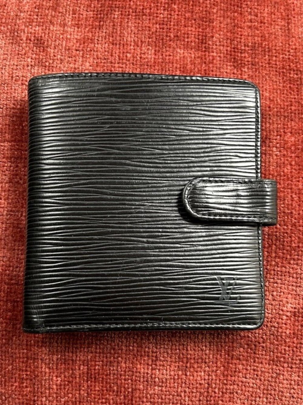 LOUIS VUITTON Epi Leather Wallet, Black